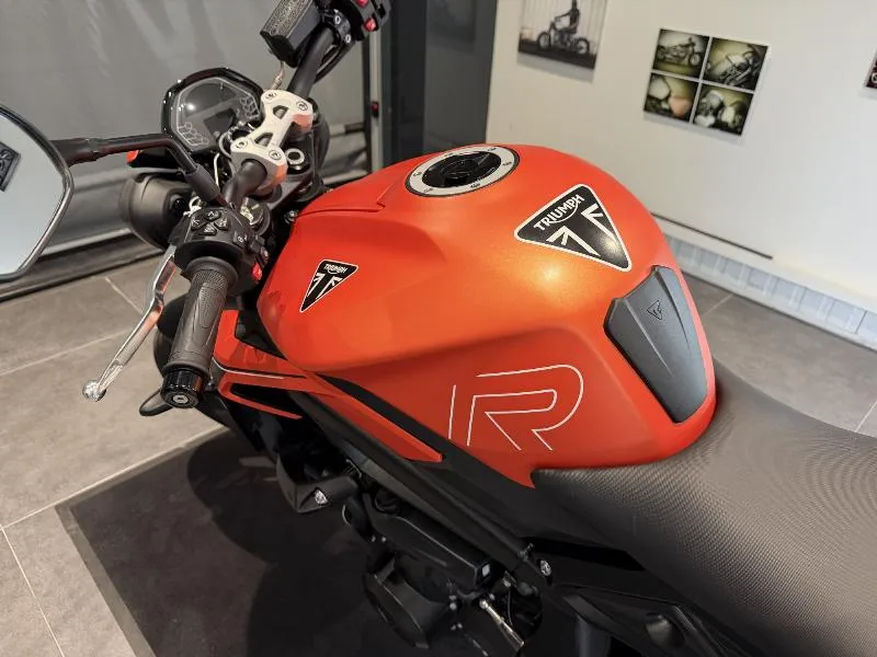 STREET TRIPLE 765 R