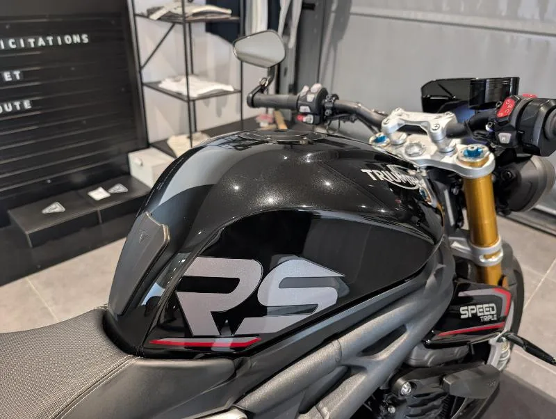 SPEED TRIPLE 1200 RS