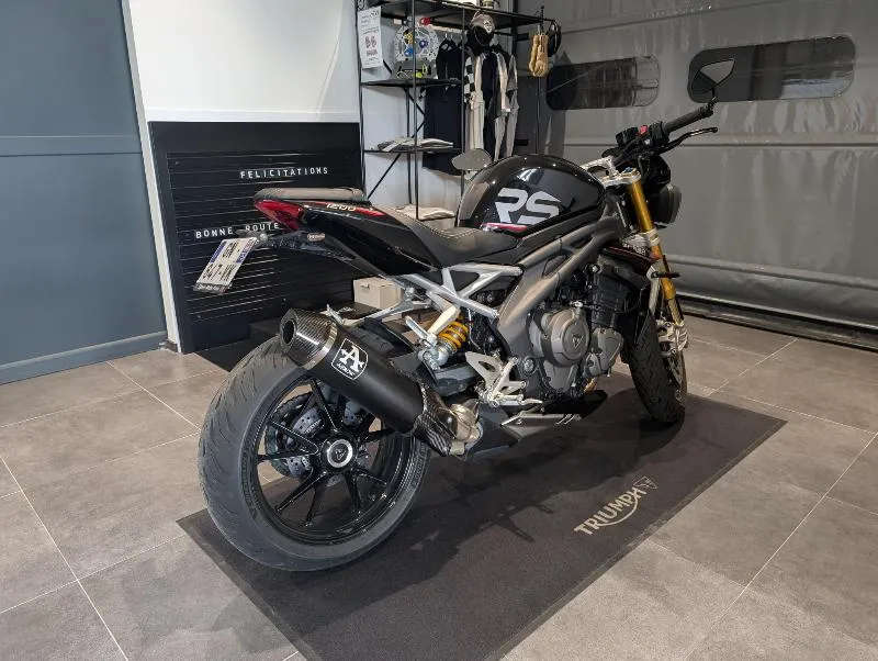 SPEED TRIPLE 1200 RS