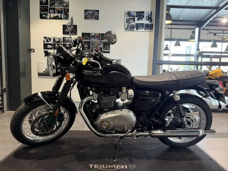 BONNEVILLE T120