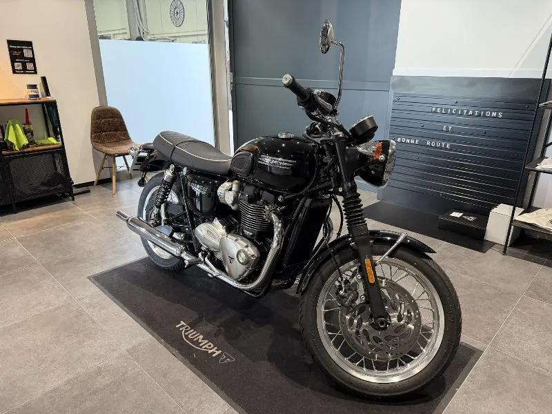 BONNEVILLE T120