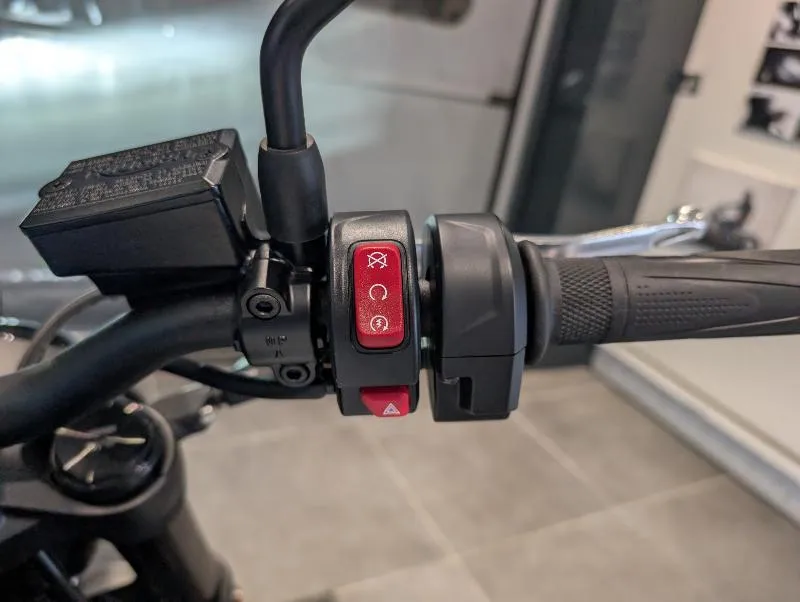 TRIDENT 660