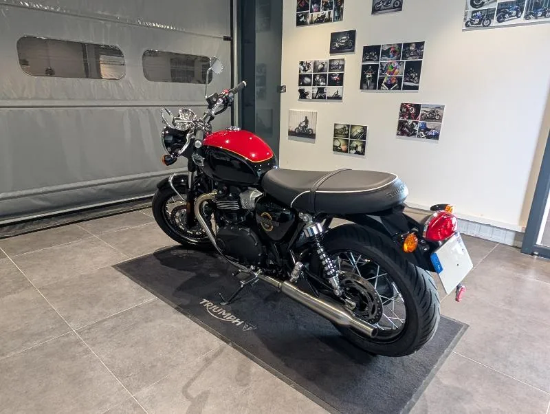 Bonneville T100