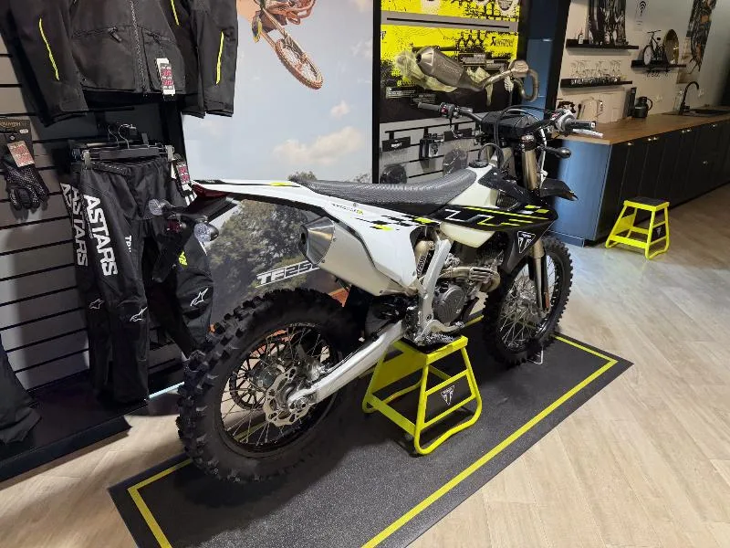 TF 450E