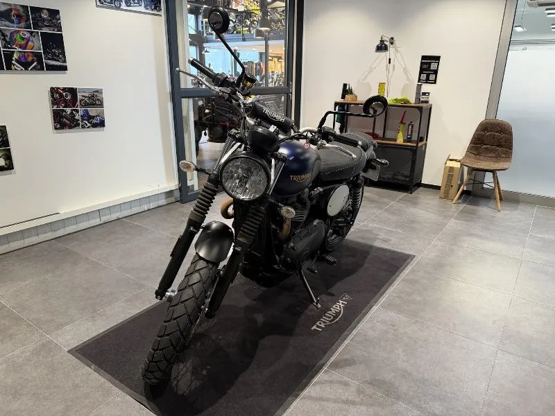 SCRAMBLER 900