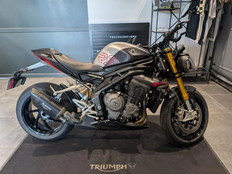 SPEED TRIPLE 1200 RS