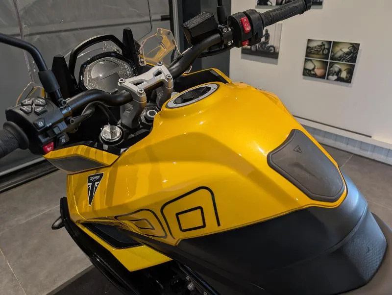 TIGER SPORT 800