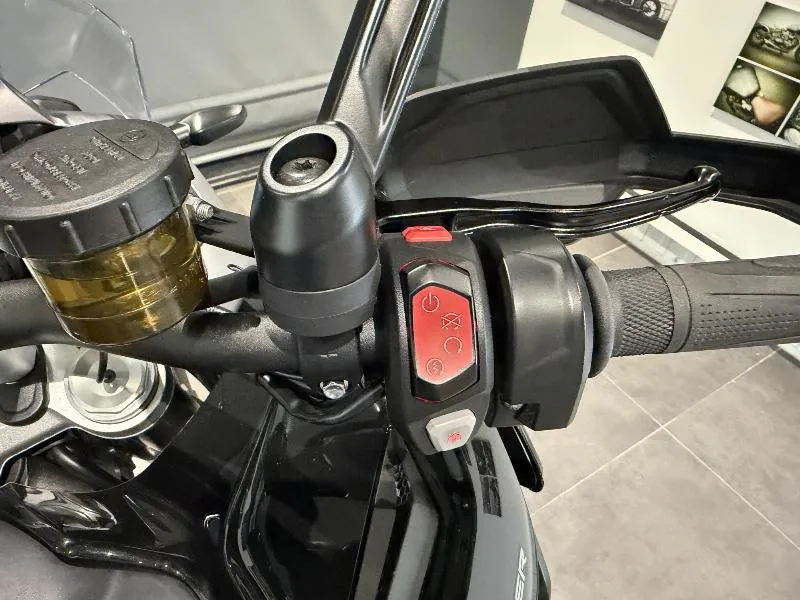 TIGER 1200 GT EXPLORER