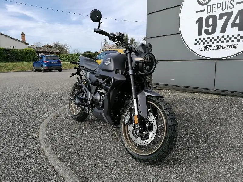 125 SCRAMBLER X