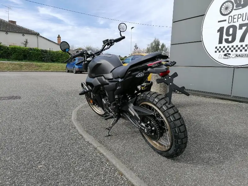 125 SCRAMBLER X
