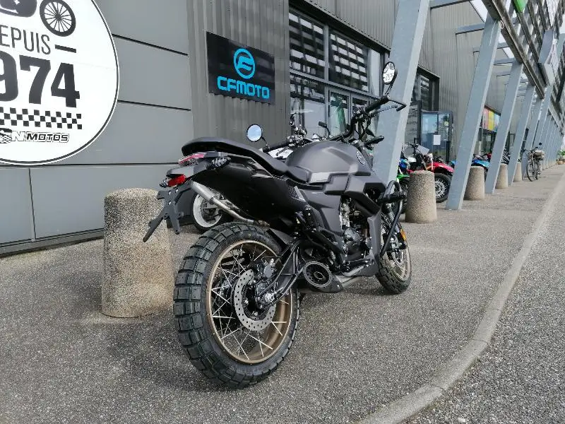 125 SCRAMBLER X