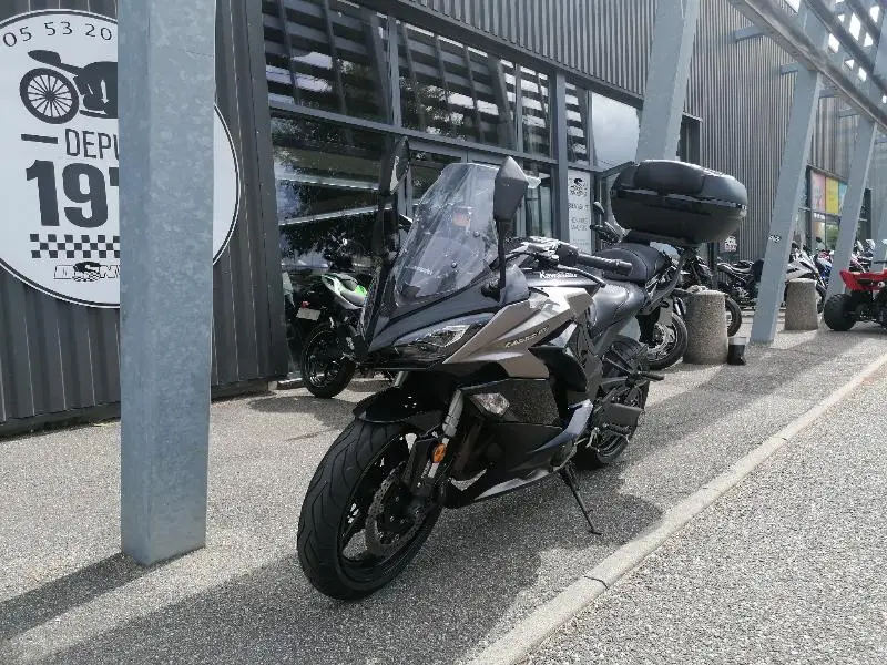 Z 1000 SX