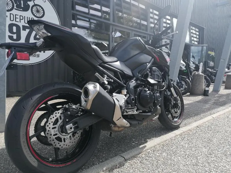 Z 900