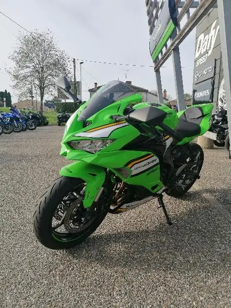 Ninja ZX4RR