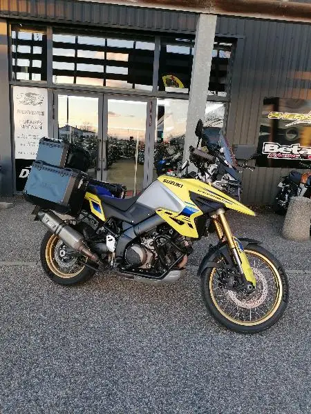 DL VSTROM 1050DE