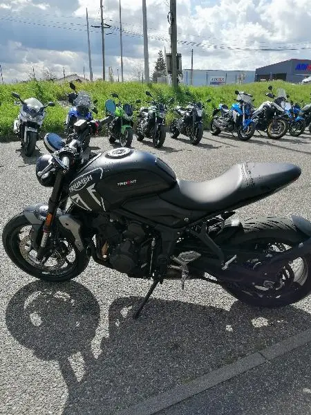 TRIDENT 660