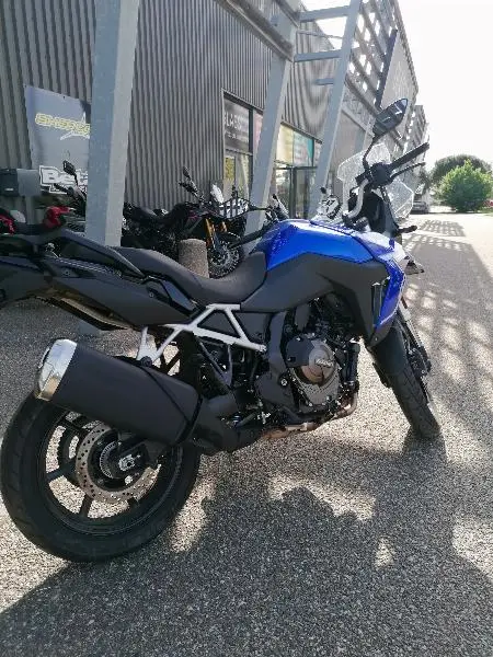 VSTROM 800SE