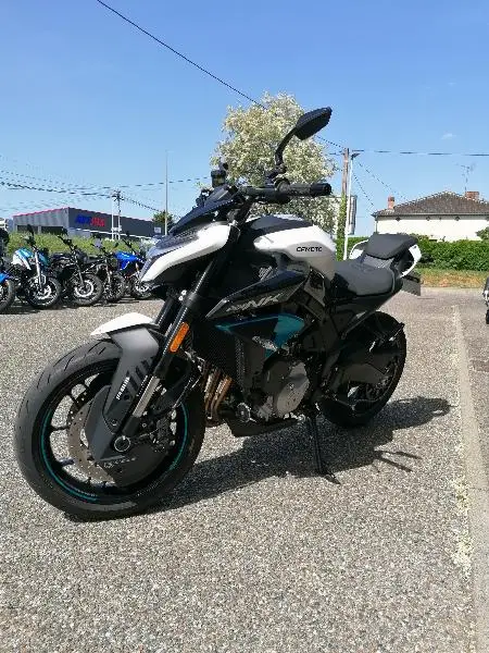 NK 675