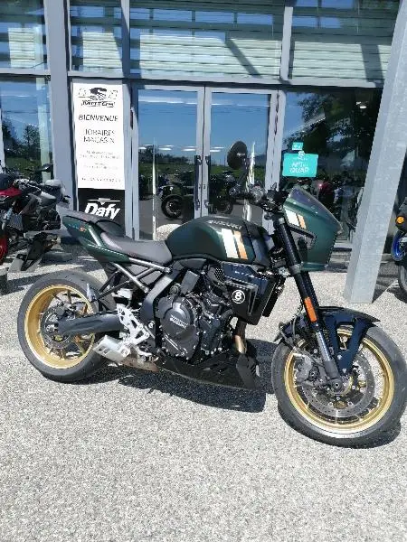 GSX8TT