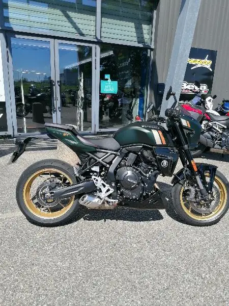 GSX8TT