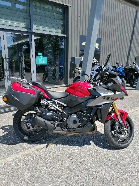 GSXS 1000 GX