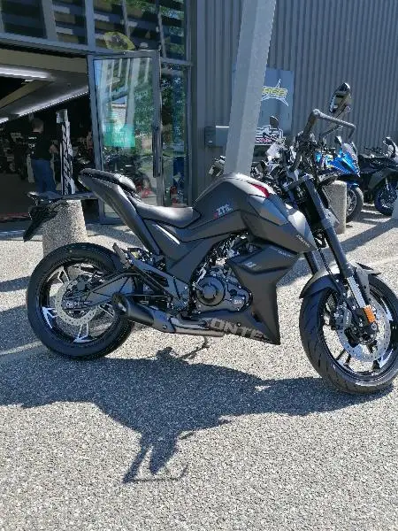 125 ROADSTER