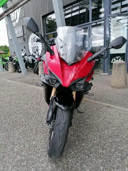 GSXS 1000 GT