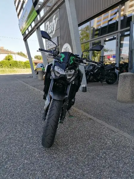 Z 900