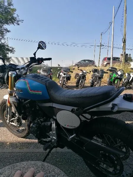 CABALLERO 700 SCRAMBLER