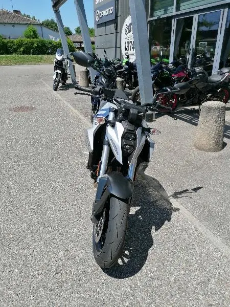 GSX8S A2