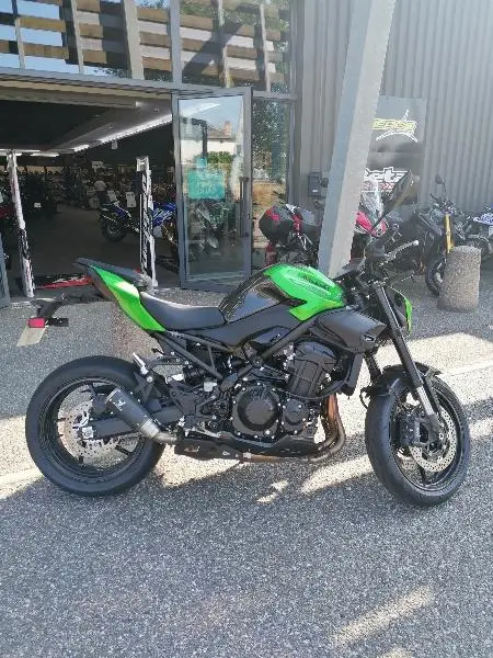 Z 900
