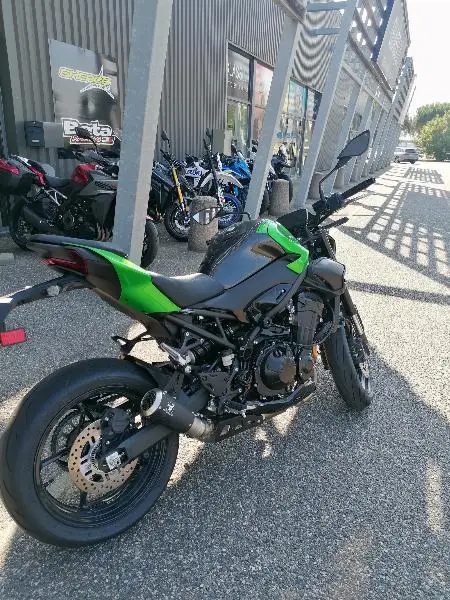 Z 900
