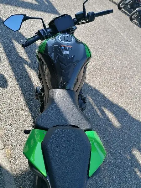 Z 900