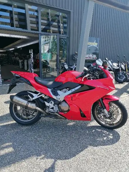 VFR 800 VTEC