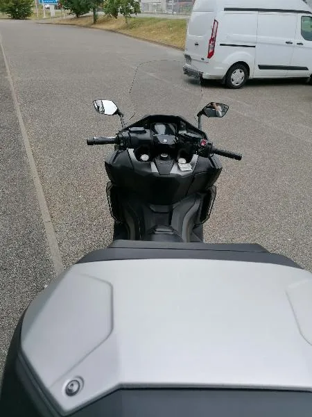 NSS FORZA 750