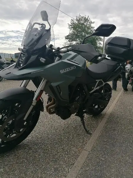 VSTROM 800SE