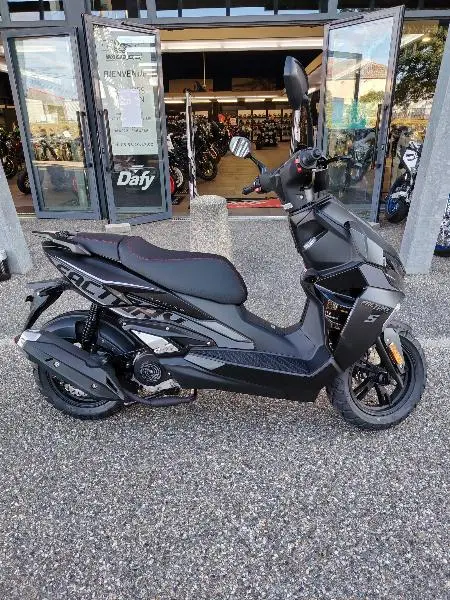 50 SCORPA BLACK MOON