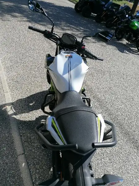 Z650  Z650