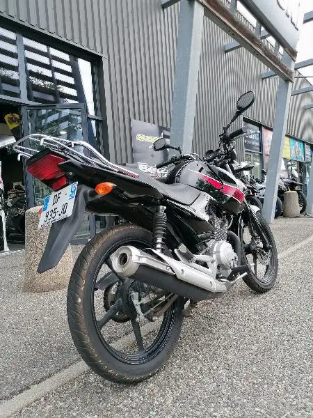 YBR 125