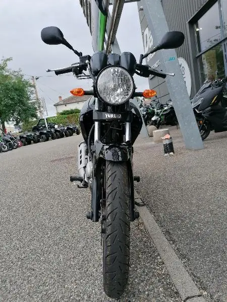 YBR 125