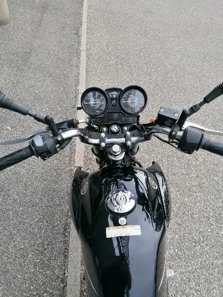 YBR 125