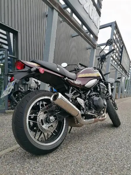 Z900RS