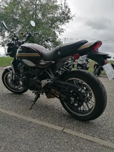 Z900RS
