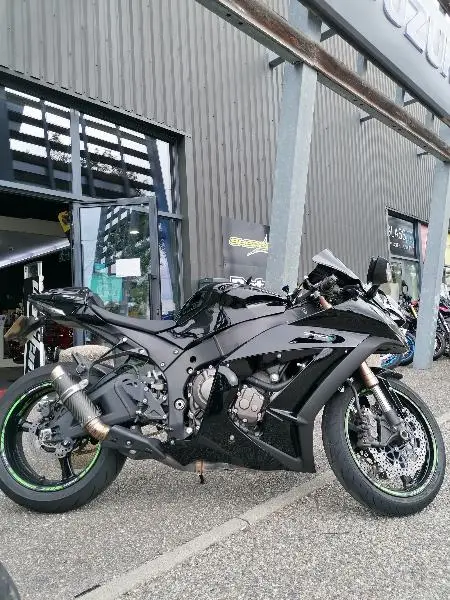 NINJA ZX10R