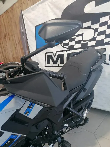 ZT 703 F