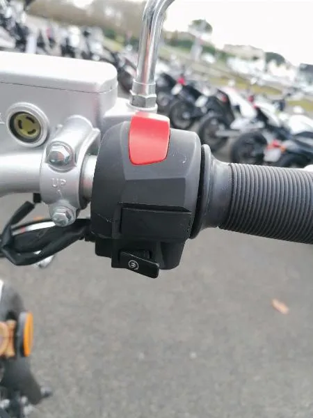 BLACK SEVEN 125