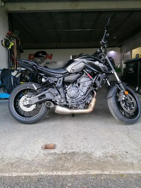 MT07