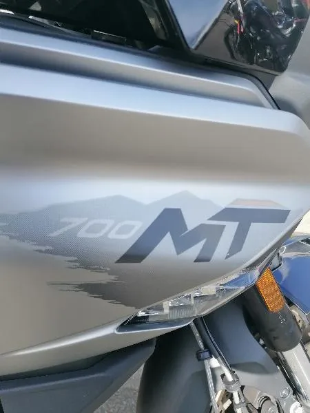 MT 700