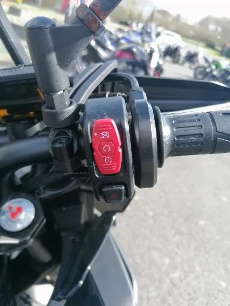 MT 700