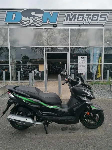 J125